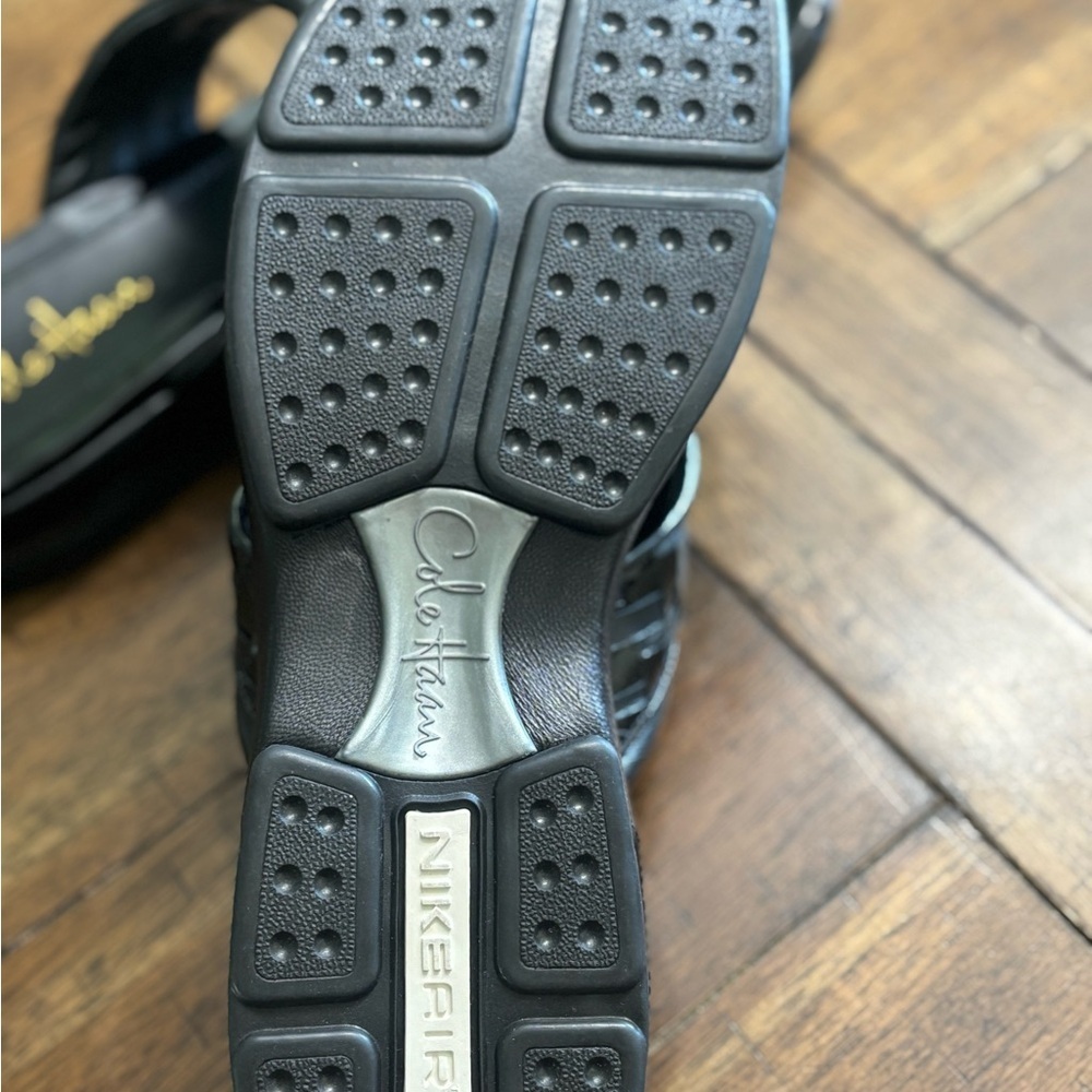Cole Haan Black Woven Sandals Slip-On with Nike Air - Picture 4 of 6